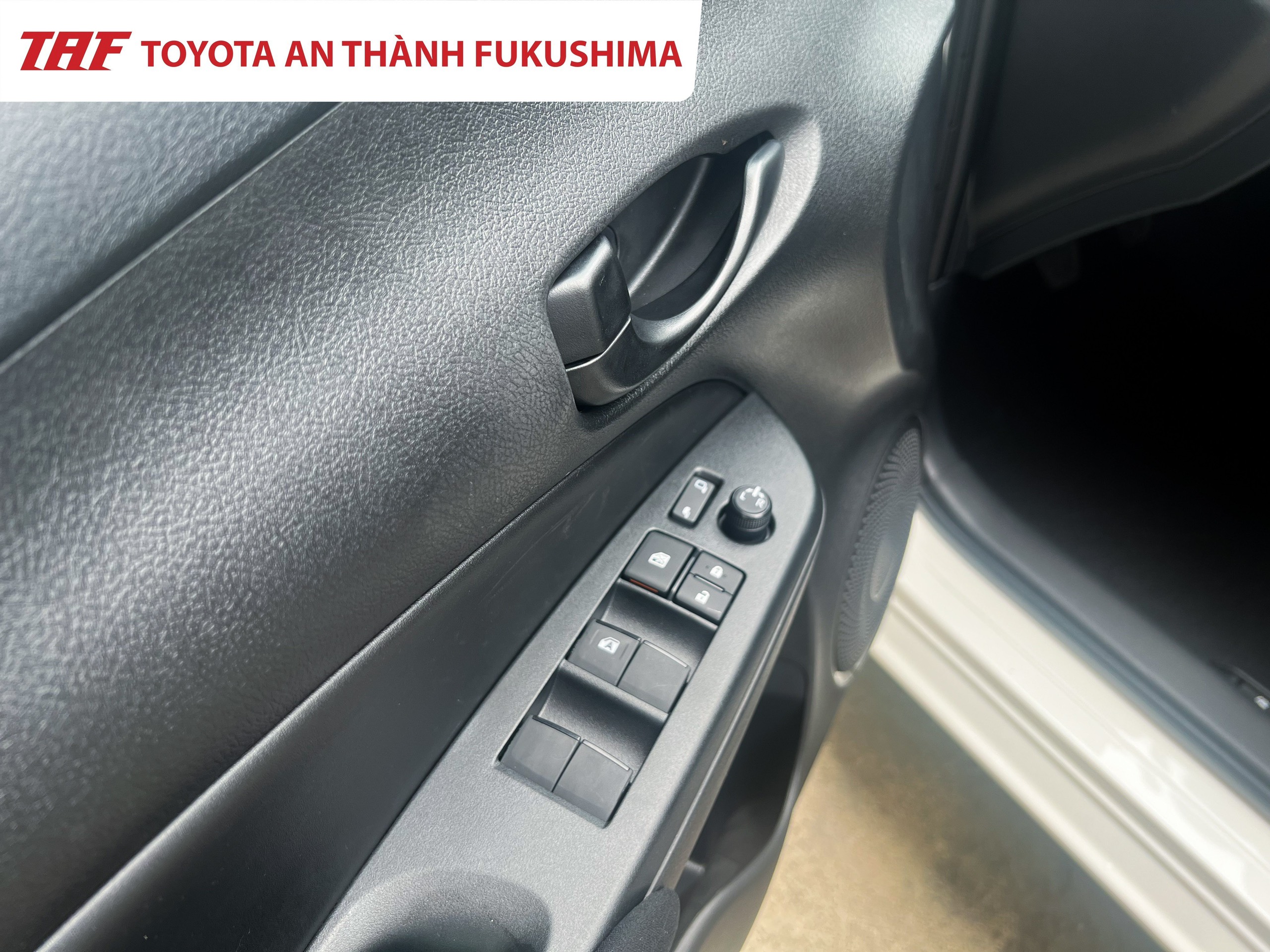 18 - Toyota Vios 2023.jpg
