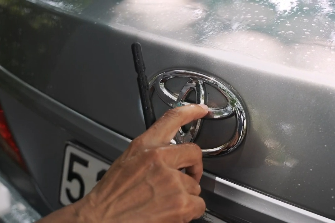 rua xe tai nha (9).jpg