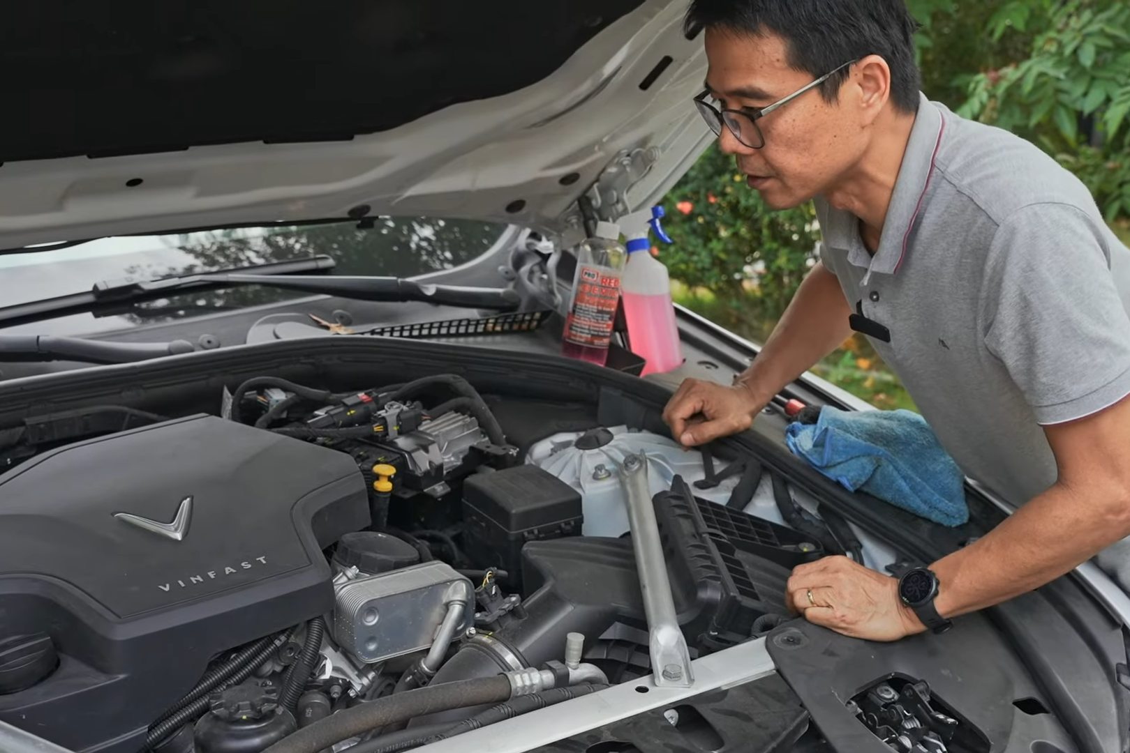 ve sinh khoang may Red Devil (9).jpg